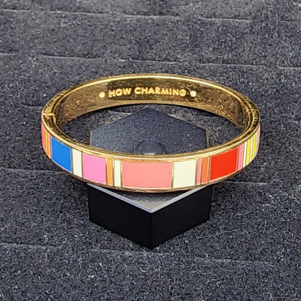 Kate Spade Gold Tone How Charming Enamel Bangle Bracelet - Picture 5 of 6